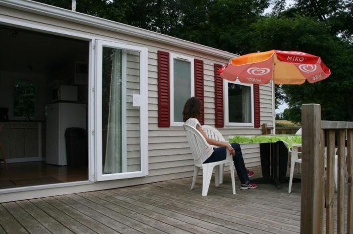 Logis De L'Aubonniere Hotell Chaille-sous-les-Ormeaux Eksteriør bilde